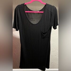 Black Short Sleeve Women's Tee
